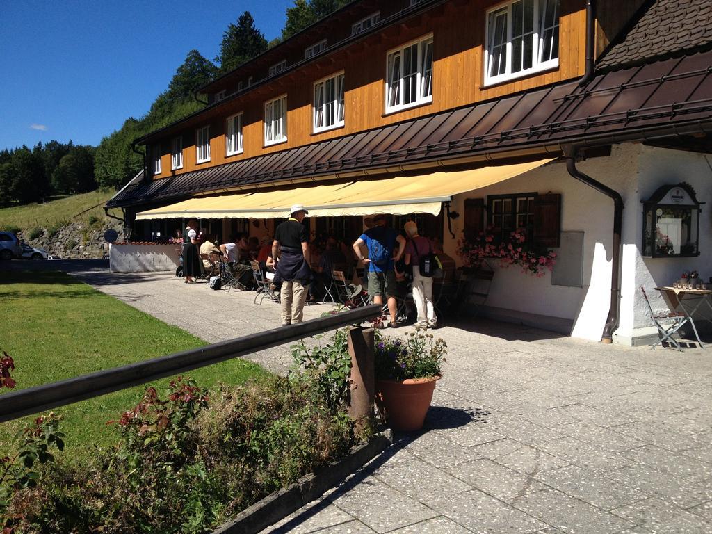 Gasthof Blaue Gams Ettal Exteriör bild